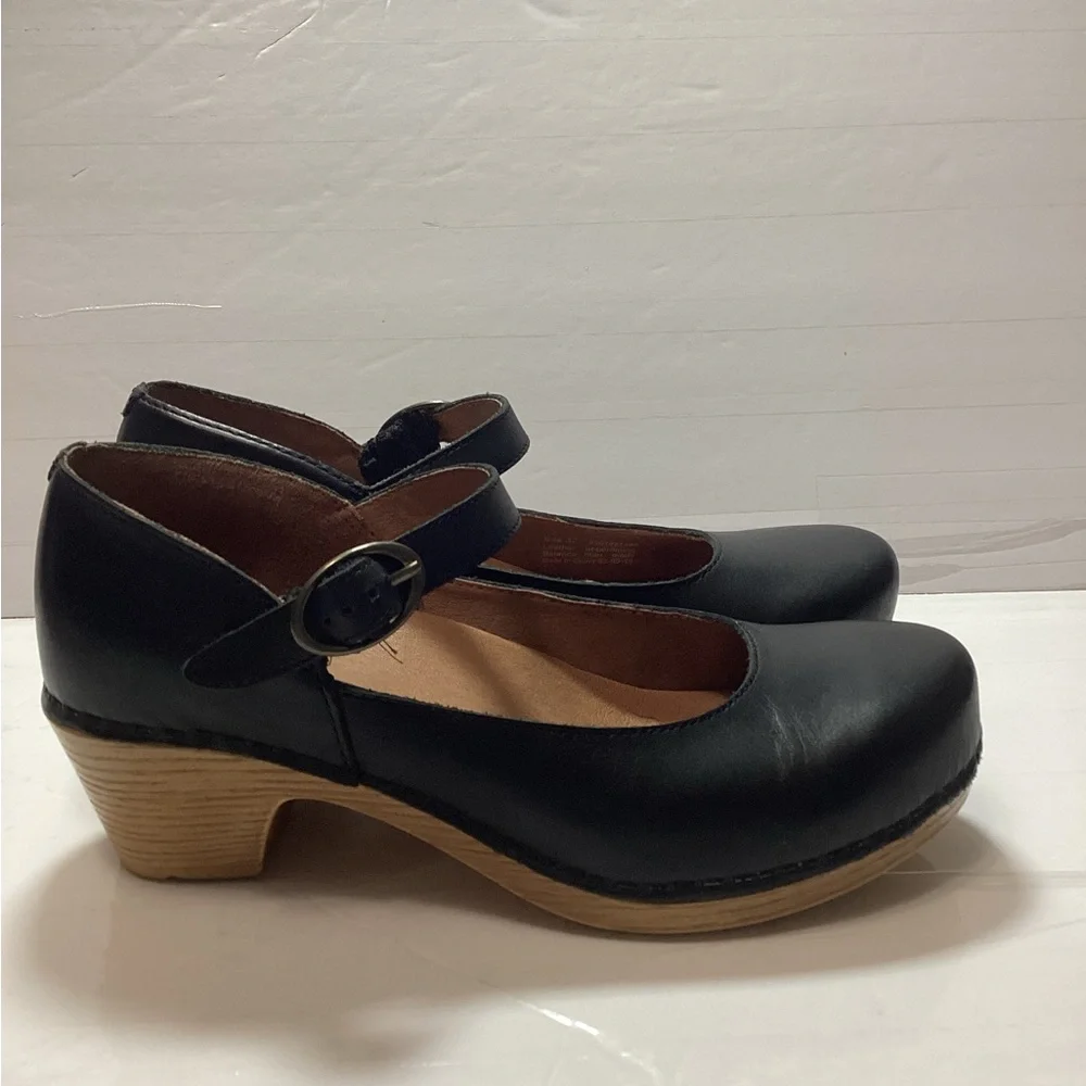 Dansko Margie Black Mary Jane  shoes, tan Heels size 37 - Picture 4 of 11